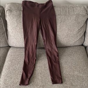 Koral lustrous high rise leggings in Bordeaux
